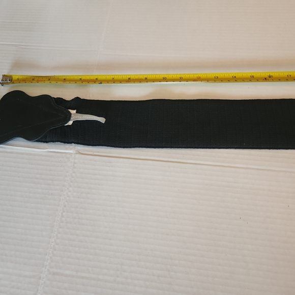 Black Wide Cinch Waist Belt Ornate Brandebourg Frog Closure 44"+ - Picture 4 of 8